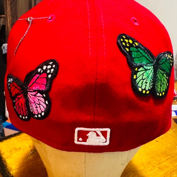 Cartà Custom Fitted Hat - Picture 4 of 5